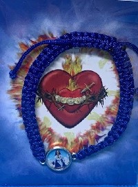 Bracelet: BLUE Slip Knot Bracelet with full color two sided epoxy image Mary, Refuge of Holy Love/United Hearts